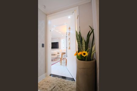 Apartamento à venda com 106m², 2 quartos e 2 vagasHall de entrada