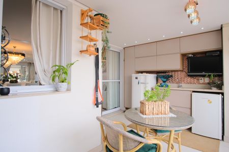 Apartamento à venda com 106m², 2 quartos e 2 vagasVaranda