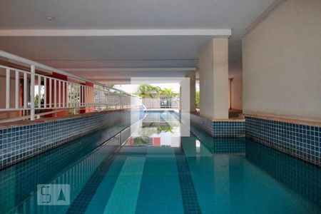 Apartamento à venda com 53m², 2 quartos e 1 vaga Apartamento à venda com 53m², 2 quartos e 1 vagaÁrea comum - Piscina