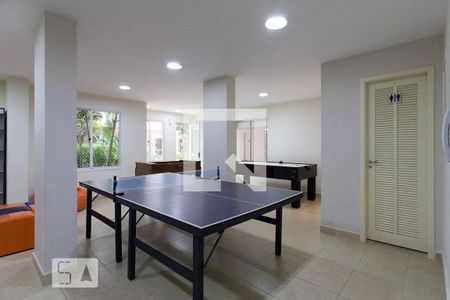 Apartamento à venda com 53m², 2 quartos e 1 vaga Apartamento à venda com 53m², 2 quartos e 1 vagaÁrea comum - Jogos