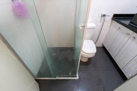 Apartamento à venda com 53m², 2 quartos e 1 vaga Apartamento à venda com 53m², 2 quartos e 1 vagaBanheiro