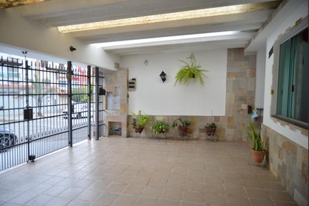 Casa à venda com 240m², 3 quartos e 2 vagasGaragem