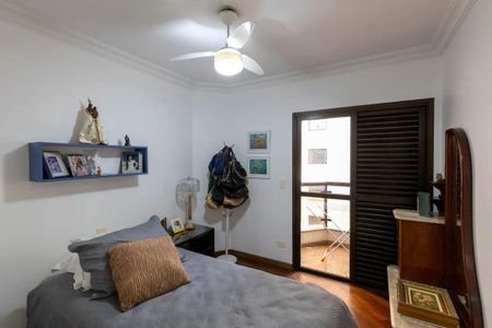 Apartamento à venda com 200m², 3 quartos e 3 vagas Apartamento à venda com 200m², 3 quartos e 3 vagasSuíte 2