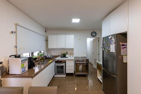 Apartamento à venda com 200m², 3 quartos e 3 vagas Apartamento à venda com 200m², 3 quartos e 3 vagasCozinha