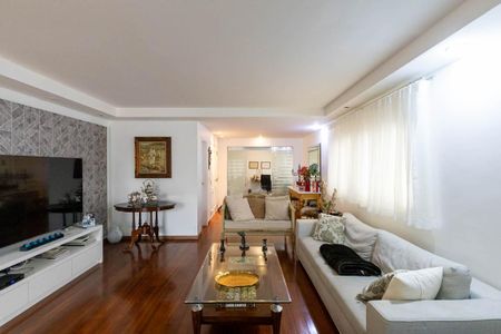 Apartamento à venda com 200m², 3 quartos e 3 vagas Apartamento à venda com 200m², 3 quartos e 3 vagasSala