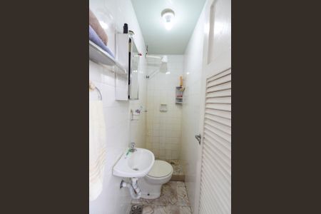 Apartamento à venda com 82m², 2 quartos e 1 vagaBanheiro de Serviço