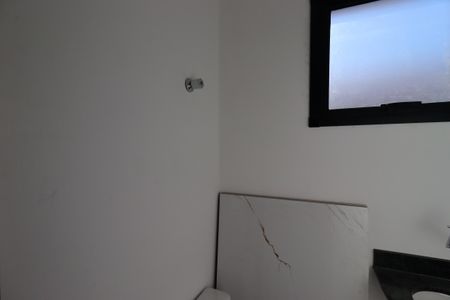 Casa à venda com 101m², 2 quartos e 2 vagasLavabo