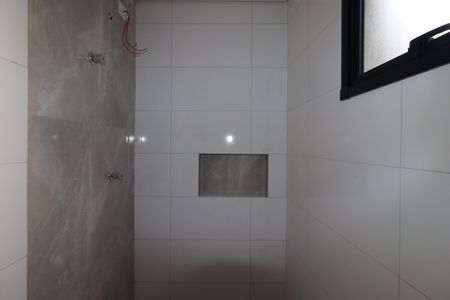 Casa à venda com 101m², 2 quartos e 2 vagasBanheiro da Suíte 1