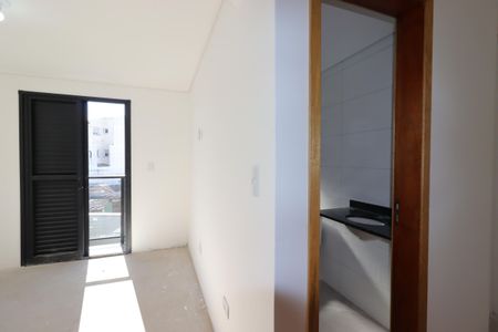 Casa à venda com 101m², 2 quartos e 2 vagasSuíte 2