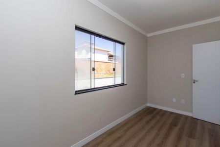 Casa à venda com 130m², 3 quartos e 3 vagas Casa à venda com 130m², 3 quartos e 3 vagasQuarto 1