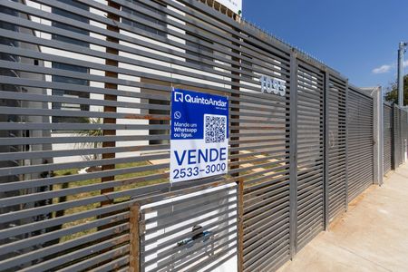 Casa à venda com 130m², 3 quartos e 3 vagas Casa à venda com 130m², 3 quartos e 3 vagasPlaca QuintoAndar