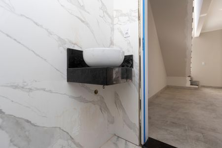 Casa à venda com 130m², 3 quartos e 3 vagas Casa à venda com 130m², 3 quartos e 3 vagasBanheiro 2