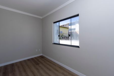 Casa à venda com 130m², 3 quartos e 3 vagas Casa à venda com 130m², 3 quartos e 3 vagasQuarto 2