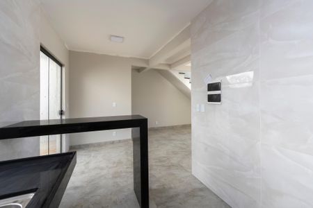 Casa à venda com 130m², 3 quartos e 3 vagas Casa à venda com 130m², 3 quartos e 3 vagasCozinha