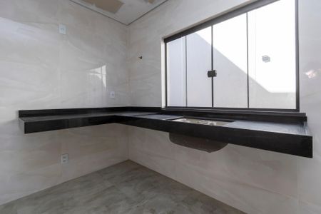 Casa à venda com 130m², 3 quartos e 3 vagas Casa à venda com 130m², 3 quartos e 3 vagasCozinha