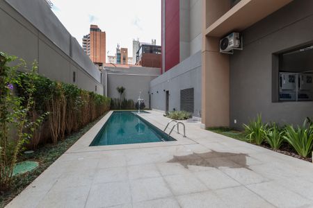 Studio à venda com 35m², 1 quarto e sem vaga Studio à venda com 35m², 1 quarto e sem vagaÁrea comum - Piscina