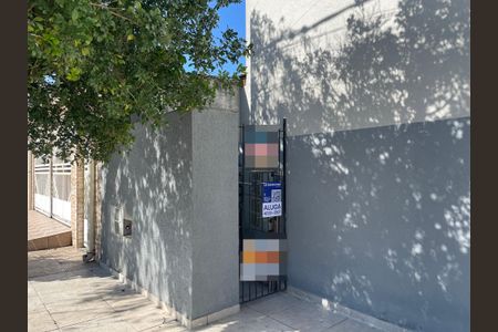 Apartamento para alugar com 45m², 2 quartos e sem vaga Apartamento para alugar com 45m², 2 quartos e sem vagaFachada+Placa