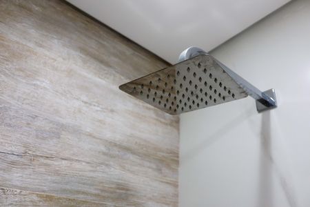 Apartamento à venda com 57m², 2 quartos e 1 vaga Apartamento à venda com 57m², 2 quartos e 1 vagaBanheiro Social