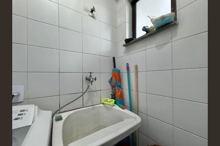 Apartamento à venda com 86m², 2 quartos e 1 vagaÁrea de Serviço