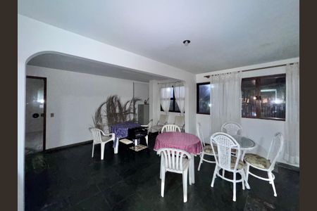 Apartamento à venda com 86m², 2 quartos e 1 vagaÁrea comum