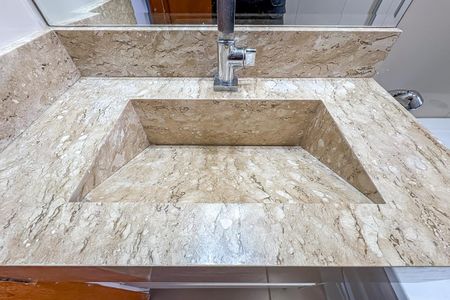 Apartamento à venda com 69m², 2 quartos e 2 vagas Apartamento à venda com 69m², 2 quartos e 2 vagasSuíte Banheiro