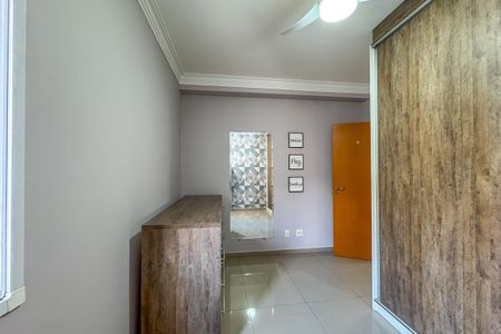 Apartamento à venda com 69m², 2 quartos e 2 vagas Apartamento à venda com 69m², 2 quartos e 2 vagasQuarto 1