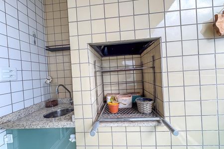 Apartamento à venda com 69m², 2 quartos e 2 vagas Apartamento à venda com 69m², 2 quartos e 2 vagasSacada