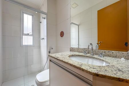 Apartamento à venda com 69m², 2 quartos e 2 vagas Apartamento à venda com 69m², 2 quartos e 2 vagasBanheiro Social