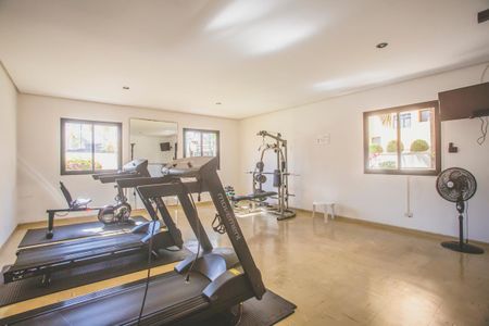Apartamento à venda com 74m², 3 quartos e 2 vagas Apartamento à venda com 74m², 3 quartos e 2 vagasÁrea comum - Academia