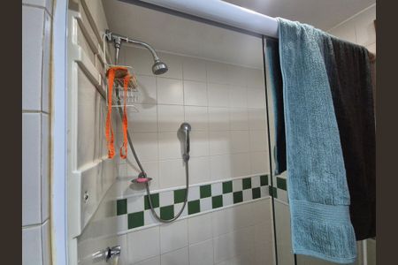 Apartamento à venda com 92m², 3 quartos e 2 vagas Apartamento à venda com 92m², 3 quartos e 2 vagasBanheiro da Suíte