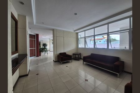Apartamento à venda com 92m², 3 quartos e 2 vagas Apartamento à venda com 92m², 3 quartos e 2 vagasHall de entrada