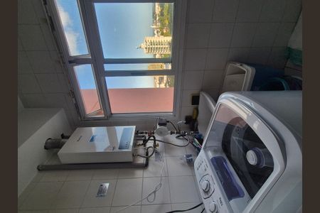 Apartamento à venda com 92m², 3 quartos e 2 vagas Apartamento à venda com 92m², 3 quartos e 2 vagasÁrea de Serviço