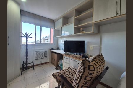 Apartamento à venda com 92m², 3 quartos e 2 vagas Apartamento à venda com 92m², 3 quartos e 2 vagasSuite