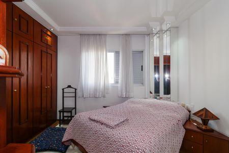 Apartamento à venda com 186m², 4 quartos e 3 vagas Apartamento à venda com 186m², 4 quartos e 3 vagasSuíte 2