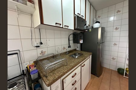Apartamento à venda com 60m², 2 quartos e 1 vaga Apartamento à venda com 60m², 2 quartos e 1 vagaCozinha