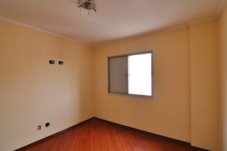 Apartamento à venda com 80m², 2 quartos e 1 vagaQuarto 2