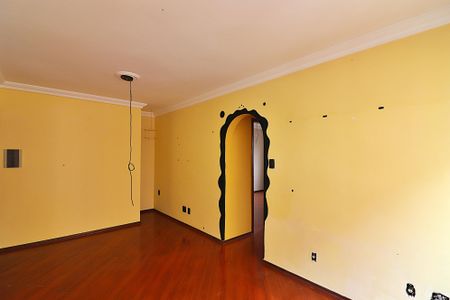 Apartamento à venda com 80m², 2 quartos e 1 vagaSala 