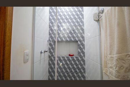 Casa à venda com 160m², 4 quartos e sem vaga Casa à venda com 160m², 4 quartos e sem vagaBanheiro 1