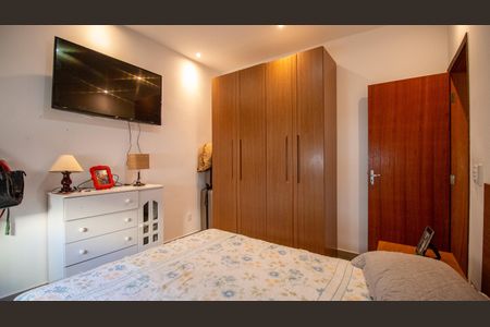 Casa à venda com 160m², 4 quartos e sem vaga Casa à venda com 160m², 4 quartos e sem vagaQuarto 2