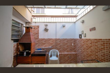 Casa à venda com 160m², 4 quartos e sem vaga Casa à venda com 160m², 4 quartos e sem vagaVista do Quarto 1