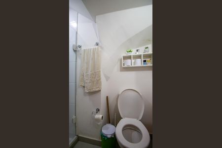 Casa à venda com 160m², 4 quartos e sem vaga Casa à venda com 160m², 4 quartos e sem vagaBanheiro 1