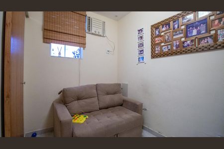 Casa à venda com 160m², 4 quartos e sem vaga Casa à venda com 160m², 4 quartos e sem vagaQuarto 1