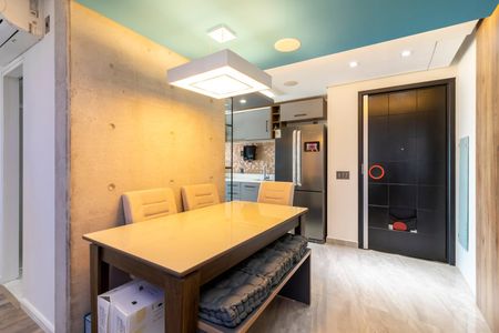 Apartamento à venda com 70m², 2 quartos e 1 vaga Apartamento à venda com 70m², 2 quartos e 1 vagaSala de Jantar