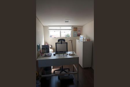 Casa à venda com 120m², 2 quartos e 2 vagas