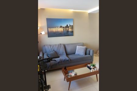 Casa à venda com 120m², 2 quartos e 2 vagas
