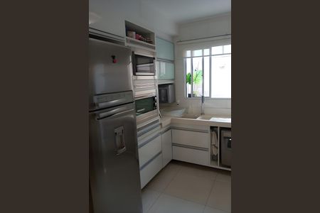 Casa à venda com 120m², 2 quartos e 2 vagas