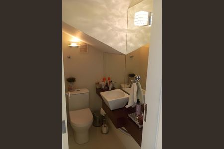 Casa à venda com 120m², 2 quartos e 2 vagas