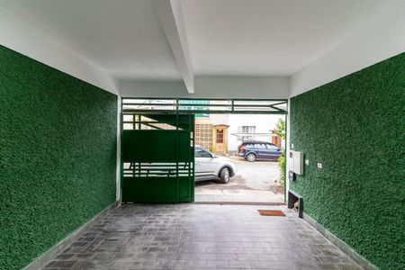 Casa de condomínio à venda com 190m², 3 quartos e 2 vagasSala - Vista