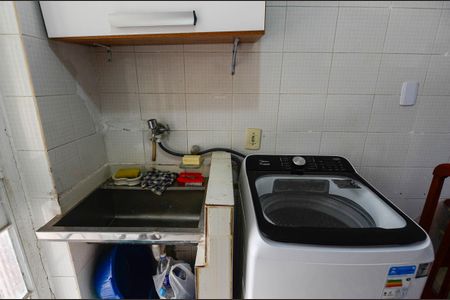 Apartamento à venda com 70m², 3 quartos e sem vagaÁrea de Serviço