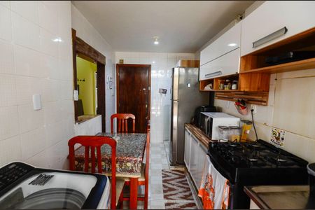 Apartamento à venda com 70m², 3 quartos e sem vagaCozinha